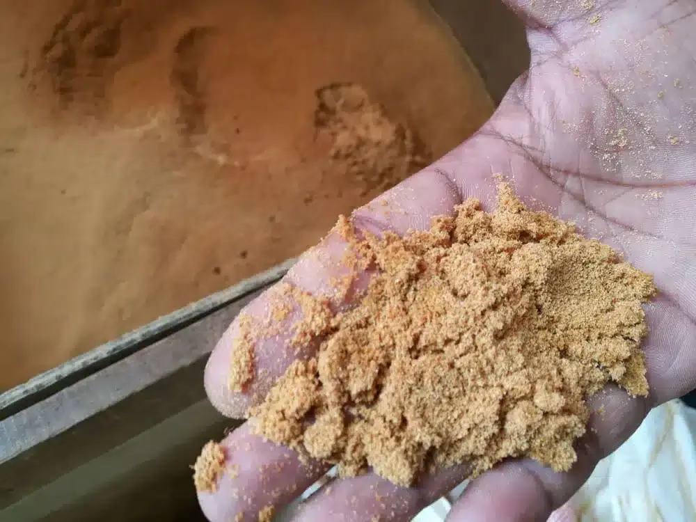 wet-sawdust