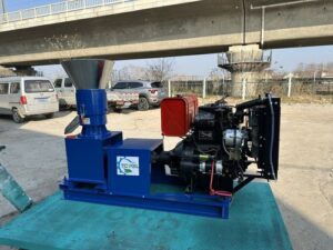 feed pellet machine with diesel engine 4